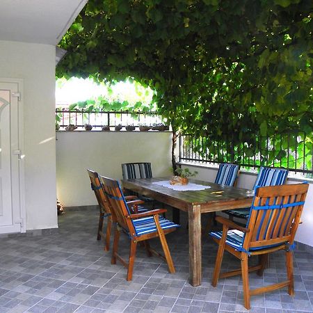 Holiday Home Ruda Vinisce Exterior photo