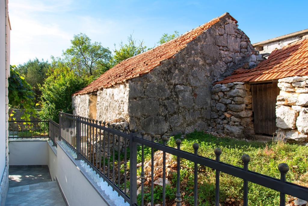Holiday Home Ruda Vinisce Exterior photo