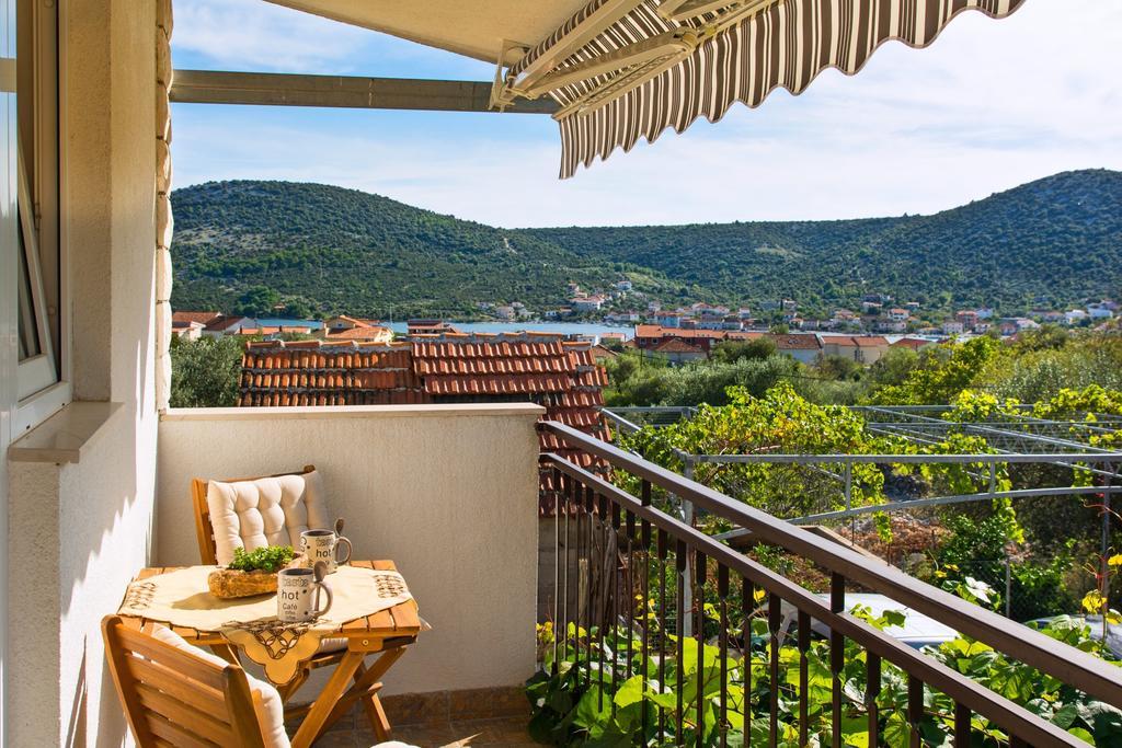 Holiday Home Ruda Vinisce Exterior photo